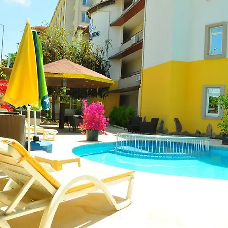 Hotel de apartamente Almila 2*