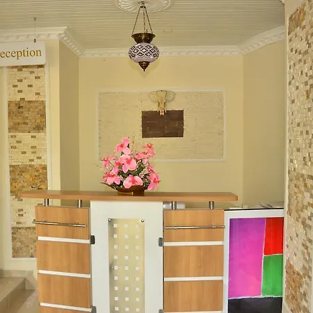 Hotel de apartamente Almila 2*
