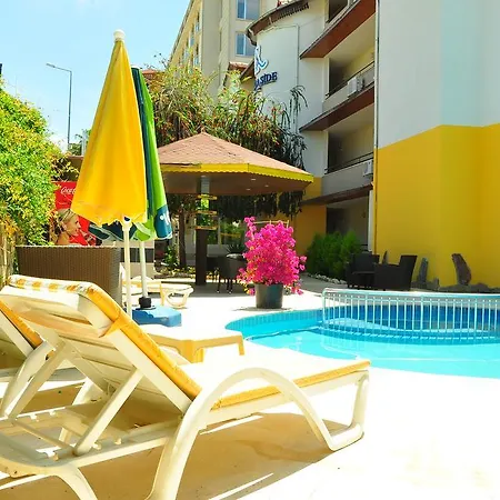 Almila Hotel de apartamente 2*